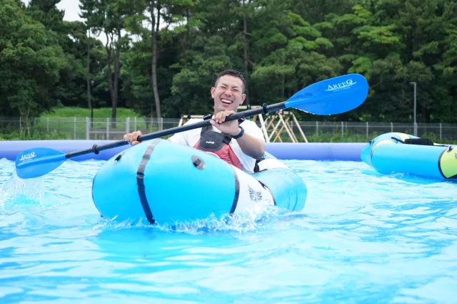 【明日はカヌスラゴールデンウィークスペシャルDAY!!】

明日（5/5）はカヌスラゴールデンウィークスペシャルDAY!!を開催！

子どもから大人まで楽しめるコンテンツがギュッと詰まった特別な1日です！

身体を目いっぱい動かしてGWを楽しもう！
当日はキッチンカーも出店します！

〈5月5日限定プログラム〉
*イージーカヌー体験/当日参加/10:00～16:00
*はじめてのキックバイク体験/当日参加/10:00~16:00
*はじめての親子自転車教室/事前予約
〈通常プログラム〉
*ラフティングツアー/事前予約
*カヌスラパーク/当日参加/10:00～16:00
*水上遊具/当日参加/①10:00~12:30②13:30～16:00

詳細はカヌー・スラロームセンターの公式ウェブサイトをチェック！
皆様のご来場、心よりお待ちしております！

※当日は非常に混雑が予想されます。
人気のプログラムは定員に達し次第、早めに受付を終了することがありますので、ご了承ください。

#カヌースラロームセンター
#ラフティング
#カヌー
#ゴールデンウィーク
#葛西臨海公園
#葛西