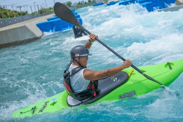 東京パドリングゲームス開催まで残り10日となりました！

競技コースの激流の中で見れる選手達の表情は、「生」でしか見れない熱量が伝わってきます。

楽しそうな表情も、真剣なまなざしも、注目しながらぜひ熱いレースをの観戦をお待ちしております！

#カヌースラロームセンター
#東京パドリングゲームス
#カヌー
#カヤック
#ラフティング
#SUP
#リバーボード 
#葛西
#江戸川区 
#東京